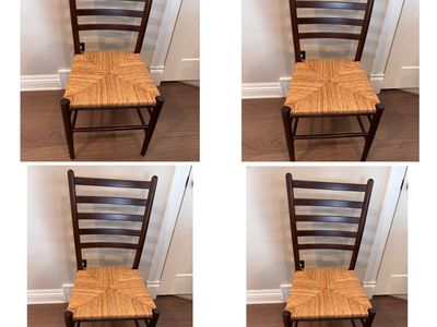 Set Of 4 Beautiful Pottery Barn Dining/Kitchen Chairs