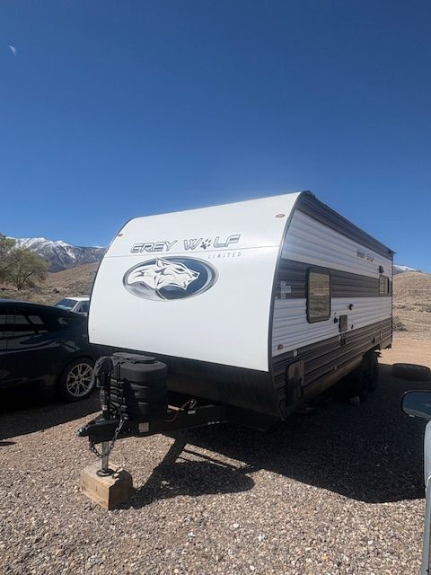 2024 Forest River Cherokee Gray Wolf Model CKT18RR