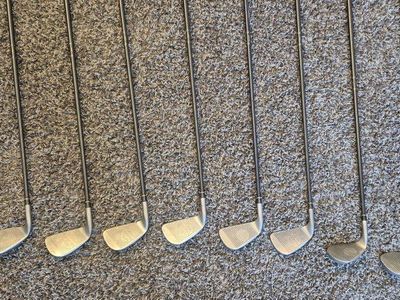 Armour Pure Titanium Ti 100 Golf Iron Set – Stiff Shafts