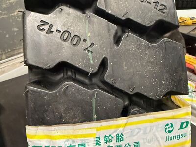 Duhow DH901 7.00-12 Industrial Tire