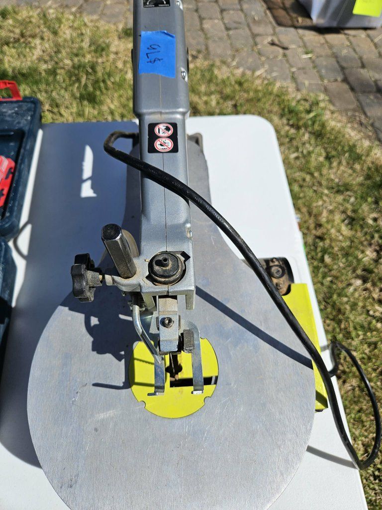 Ryobi 16 in. Scroll Saw