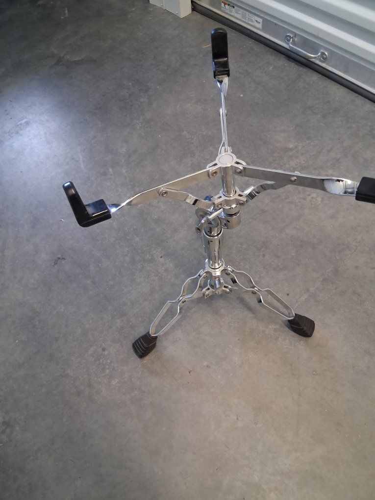Main image 4