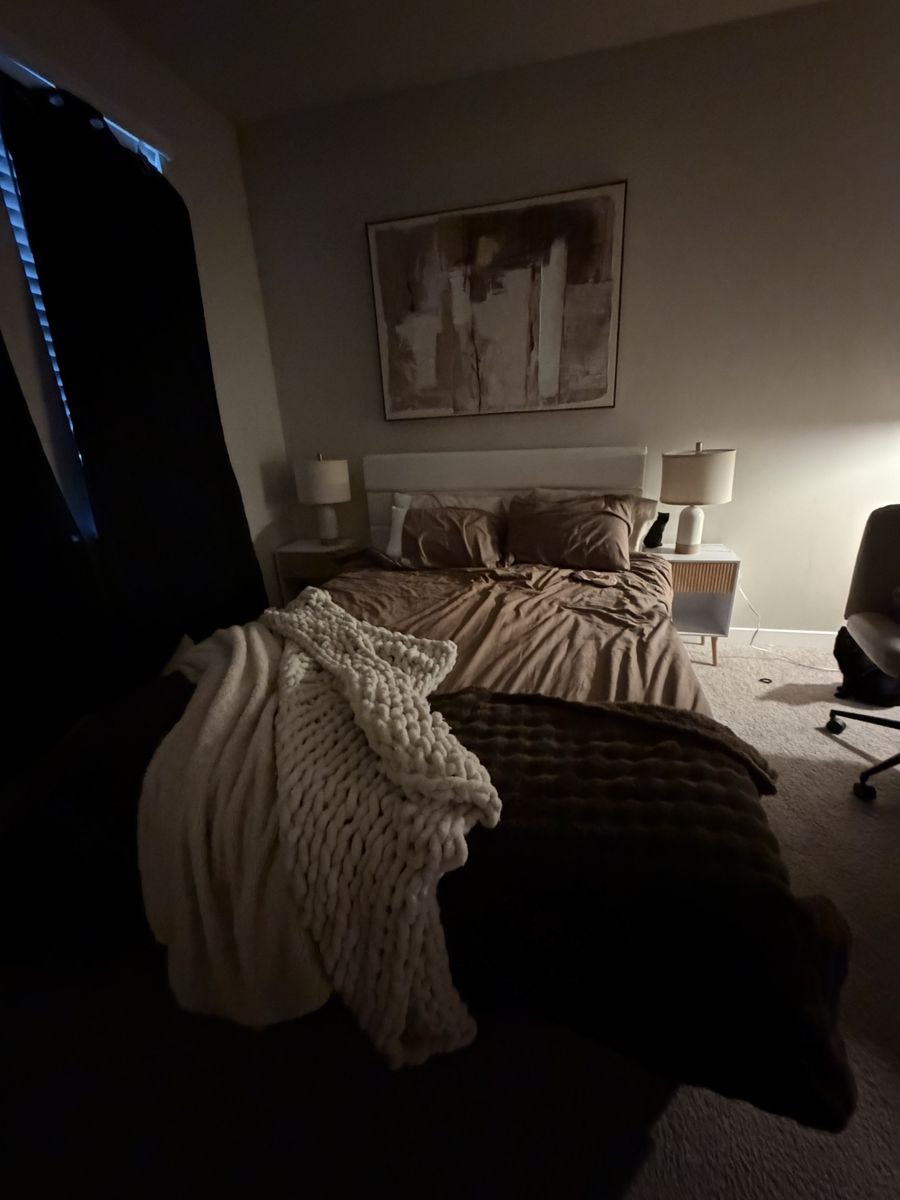 Main image 2