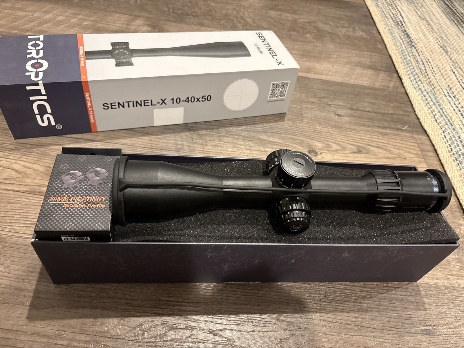 Vector Optics Sentinel-X 10-40x50 Rifle Scope with 34mm Picatinny Mounts