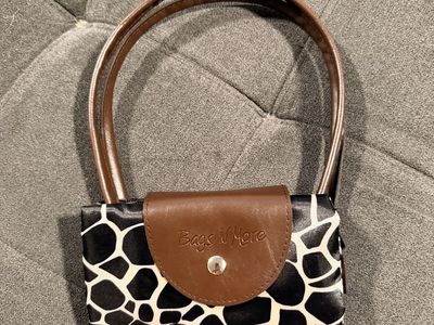 Giraffe Print Folding Tote Bag