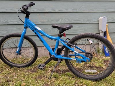 Trek kids bike 20"