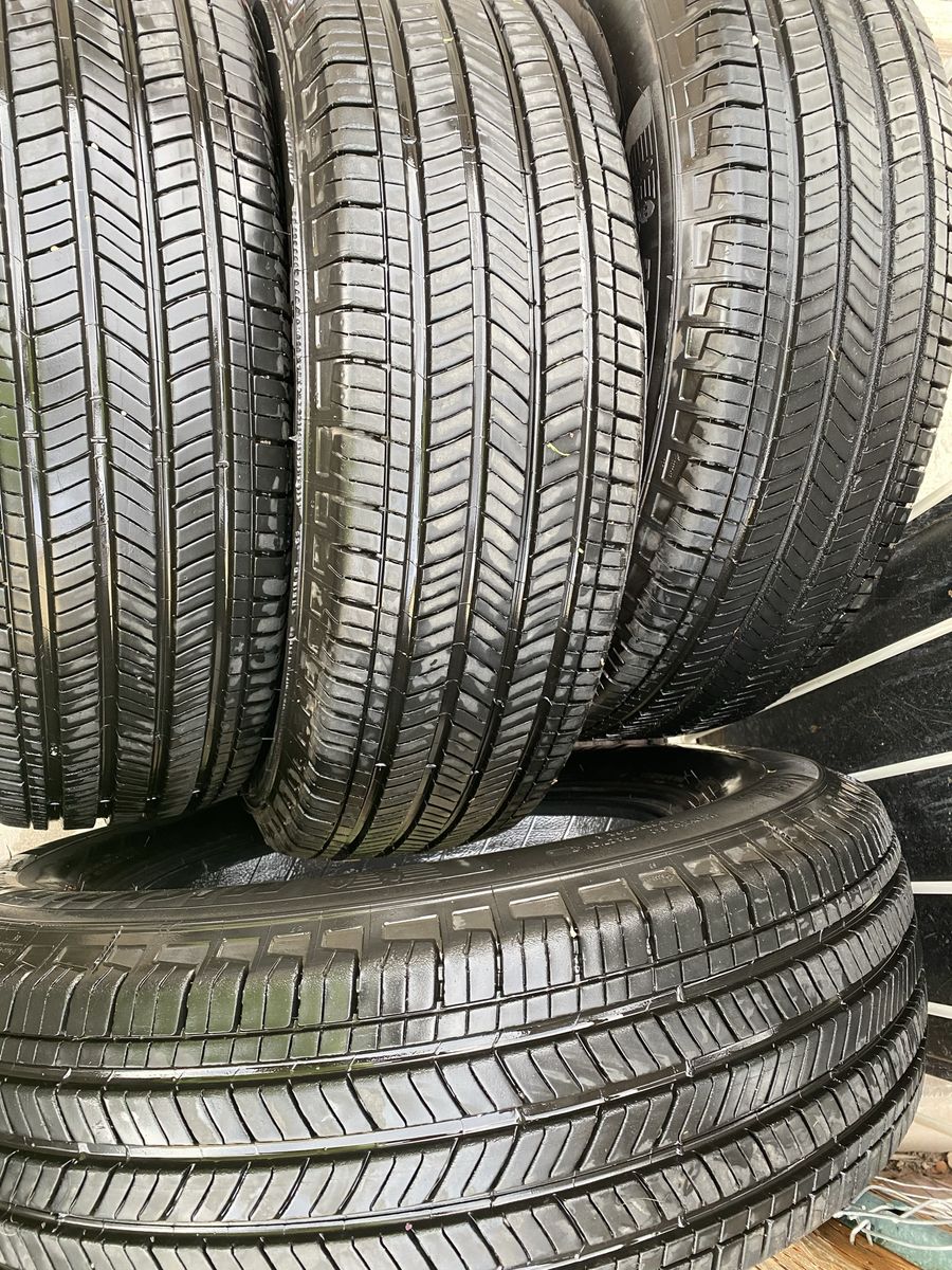 245/70R17 Michelin primacy LTX