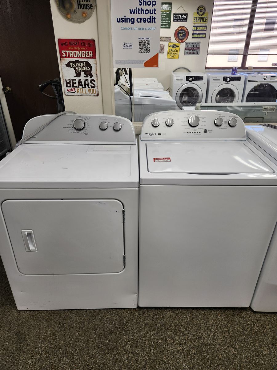 Whirlpool White Top-Load Washer & Dryer Set W-Warranty
