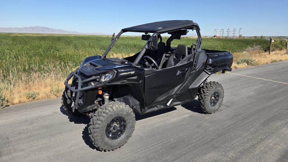 2022 Can Am Commander 700 XT