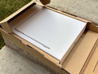 Apple MacBook Air 13-inch Box Only in Shipping Box