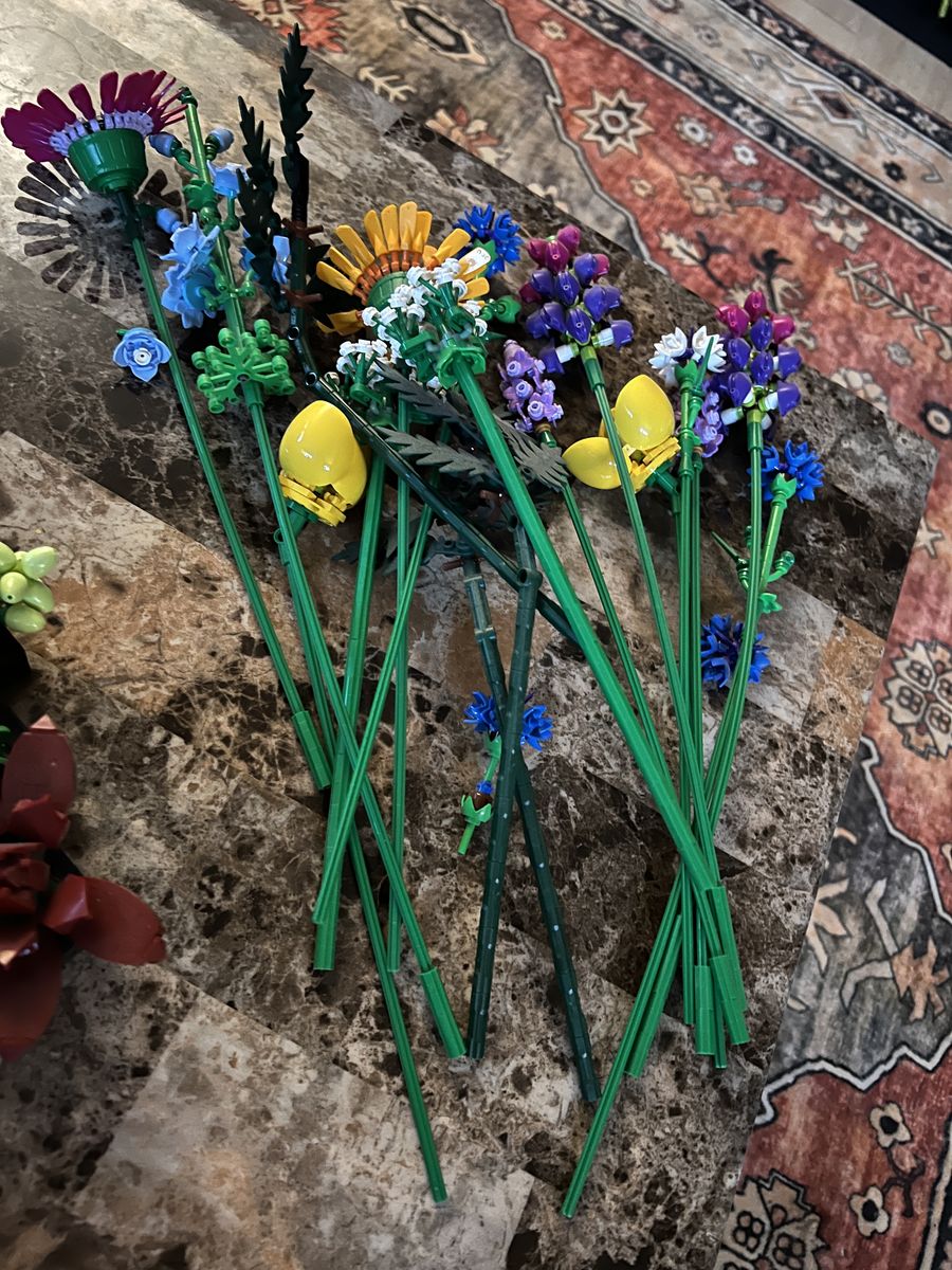 Lego Wildflower Bouquet