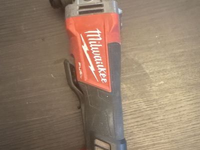 Milwaukee FUEL M12 Cordless Right Angle Die Grinder (Tool Only)