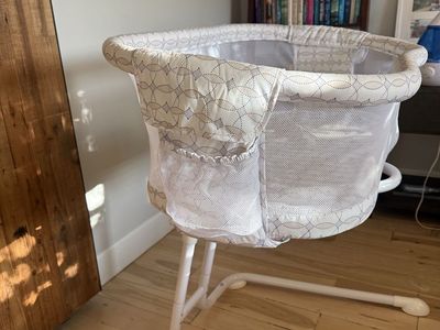 HALO glide bassinet