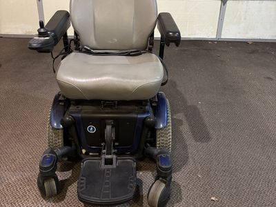 Battery operated wheelchair
