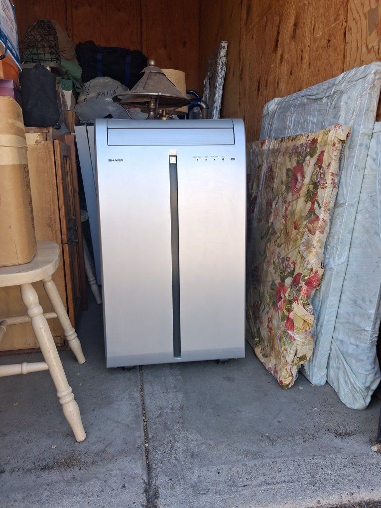 Sharp CV-P09FL Portable Air Conditioner 9000 BTU/h - 115V Cooling