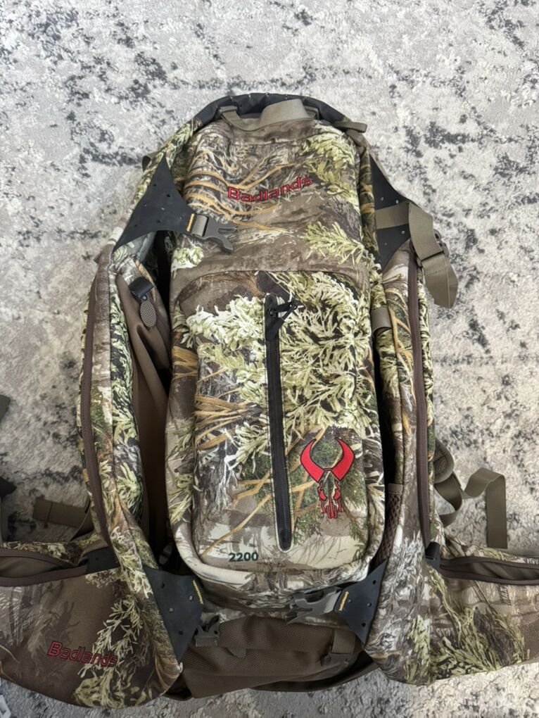 Badlands 2200 Hunting Pack