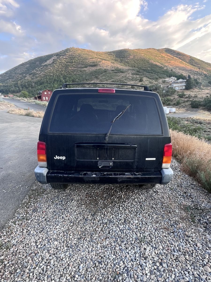 2000 Jeep Cherokee Sport