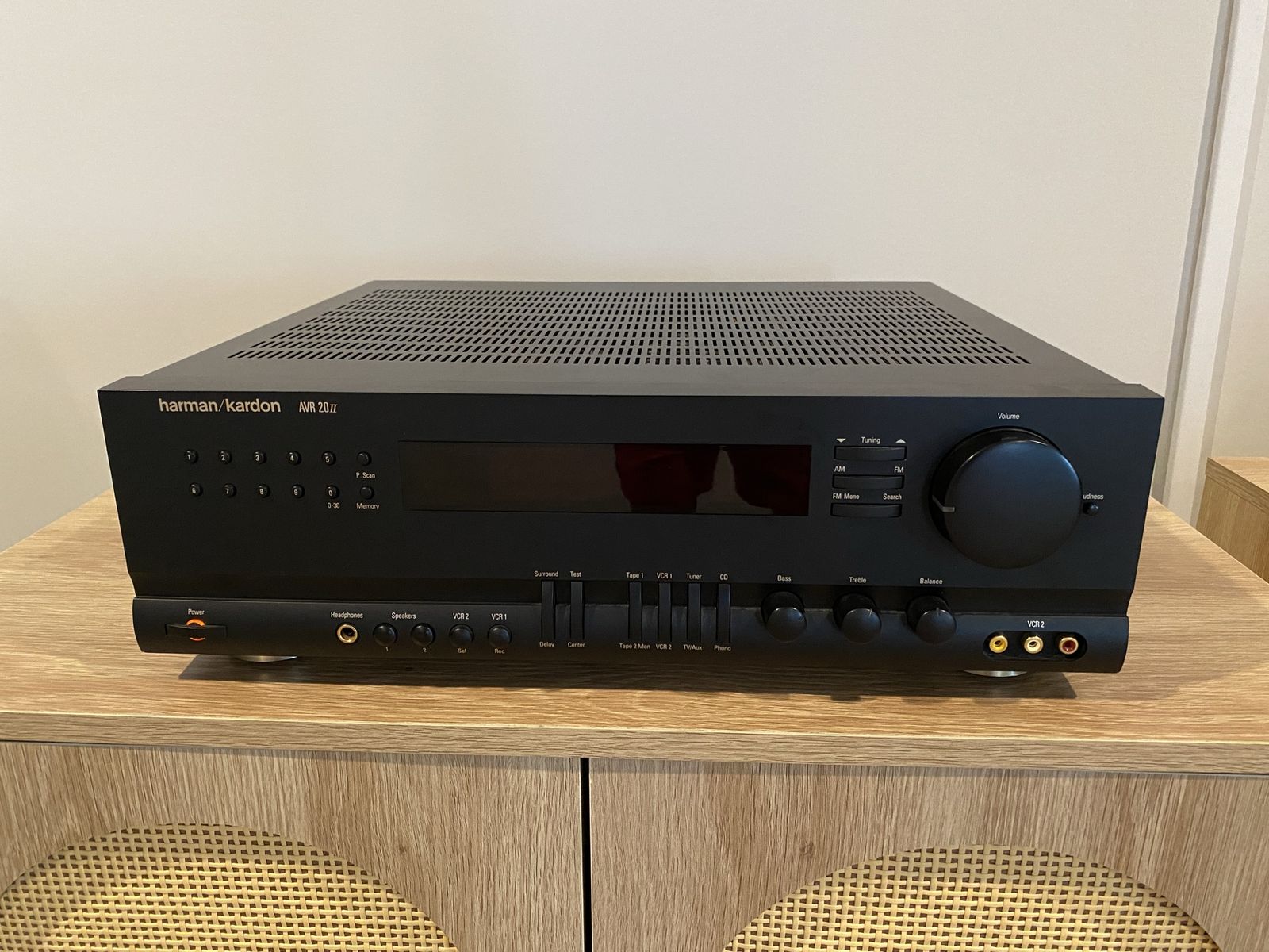 Harmon Kardon AVR 20ii Stereo Receiver