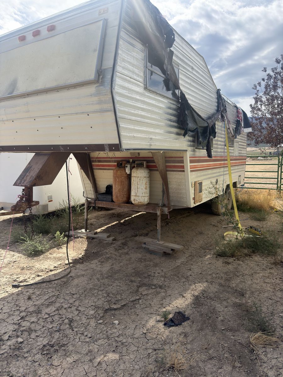 Roadrunner Camp Trailer