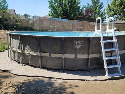 Above Ground Round 24x52 Metal Frame Swimming Pool