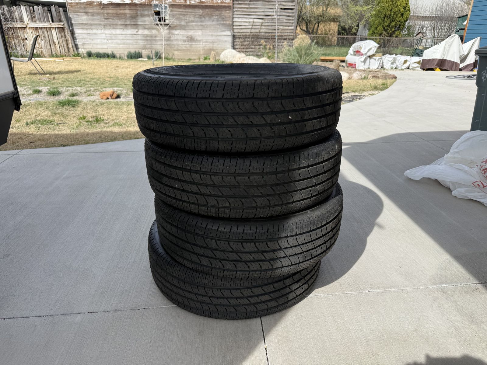 Toyo Open Country H/T 245/70R17 - Truck Tires