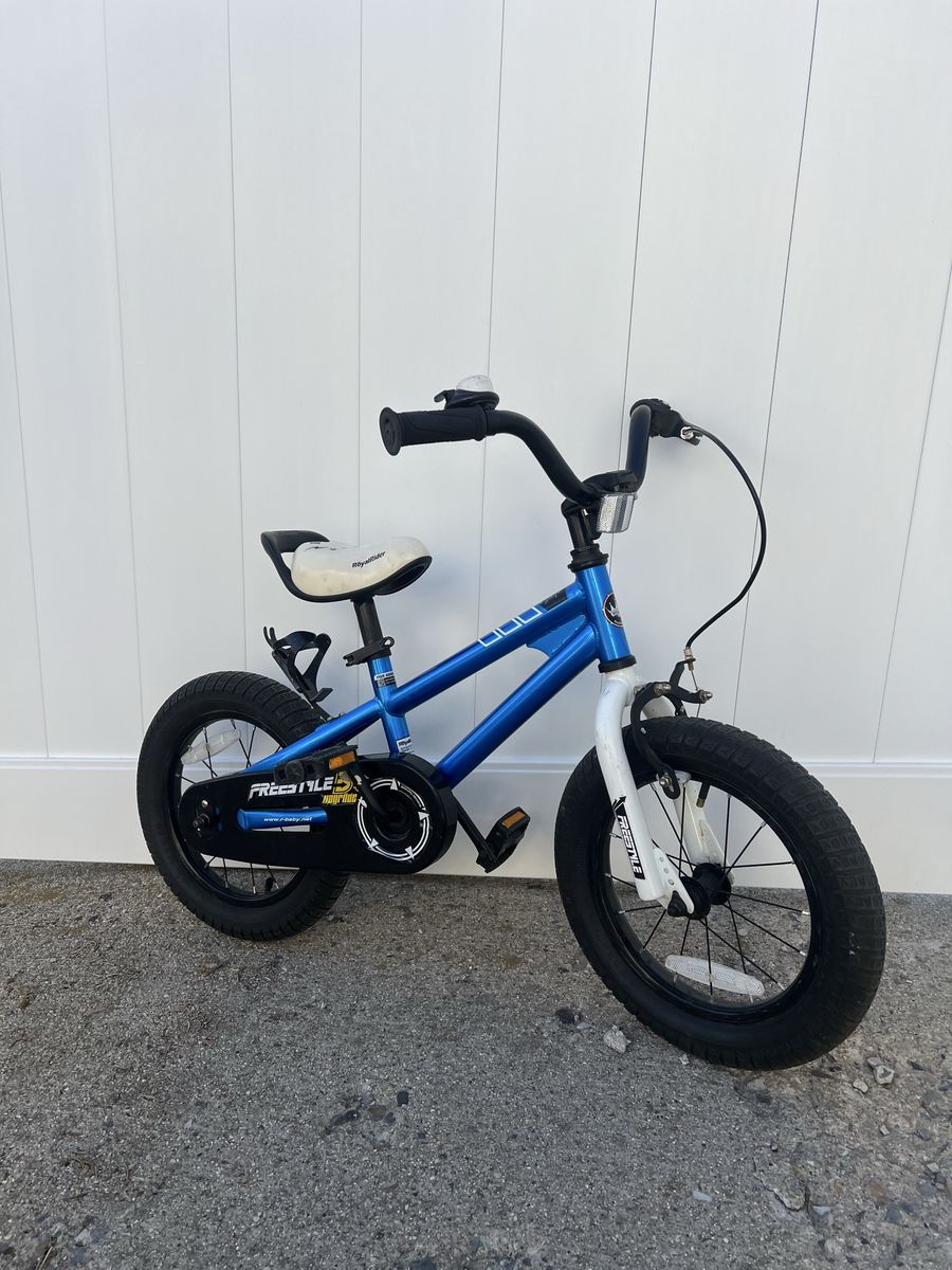 RoyalRider Freestyle Blue Kid's 14-inch Pedal Bike