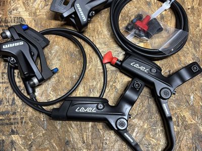 New SRAM Level brake set