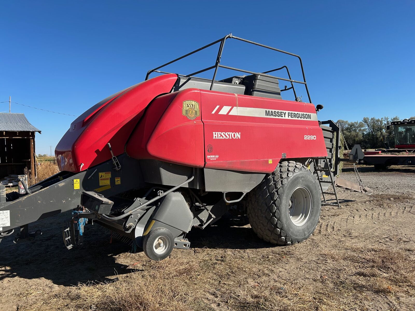 2017 Massey Ferguson 2290 Baler 4x4