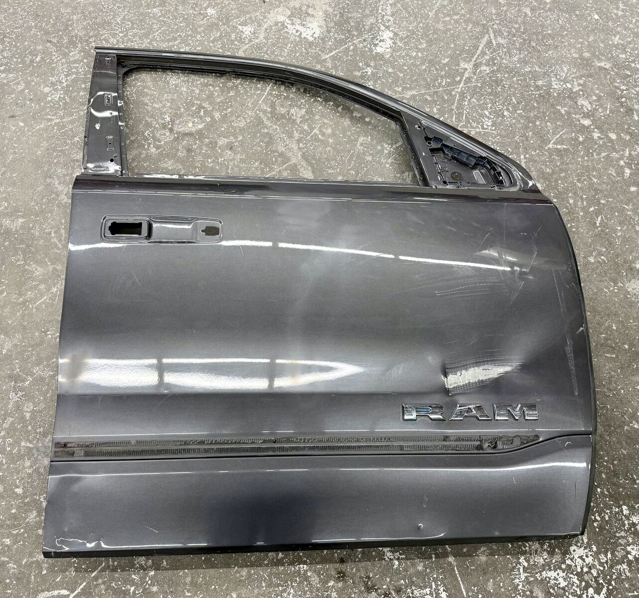 2019-2024 Ram 1500 Front Right Door
