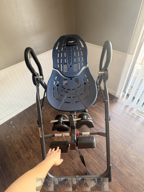 Teeter HandsUp Inversion Table – Excellent Condition – Relief for Back Pain