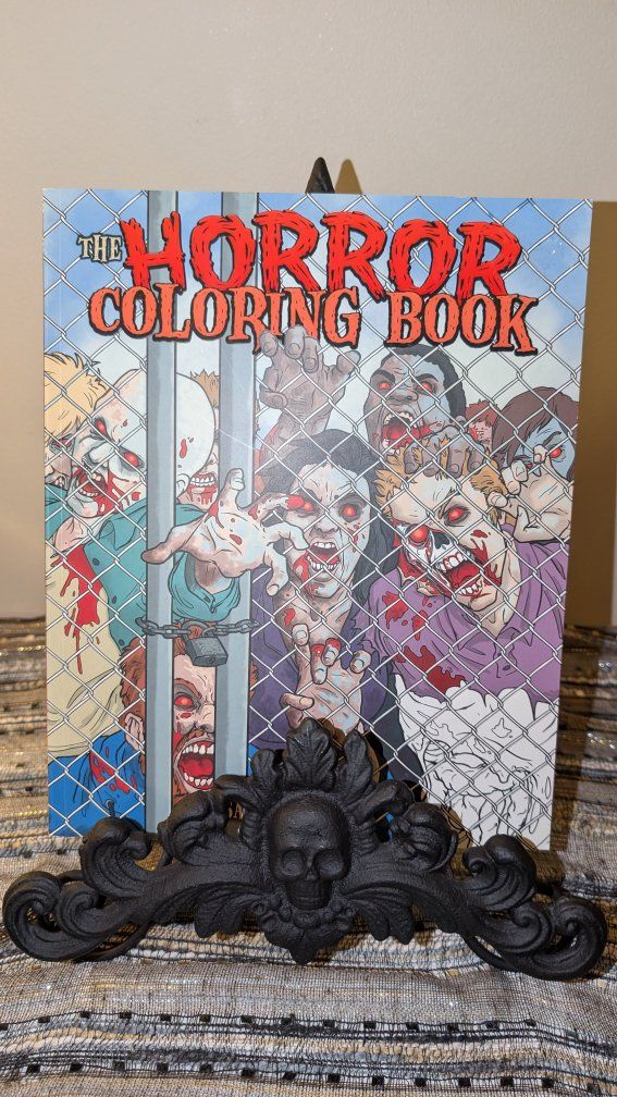 The Horror Coloring Book: Over 60 Images to Colour