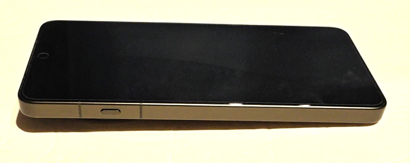 Main image 3