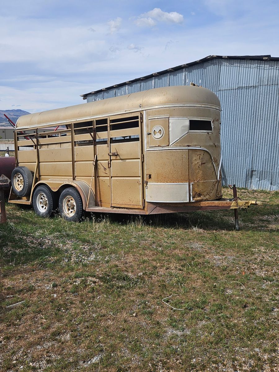 1975 Four Horse Trailer