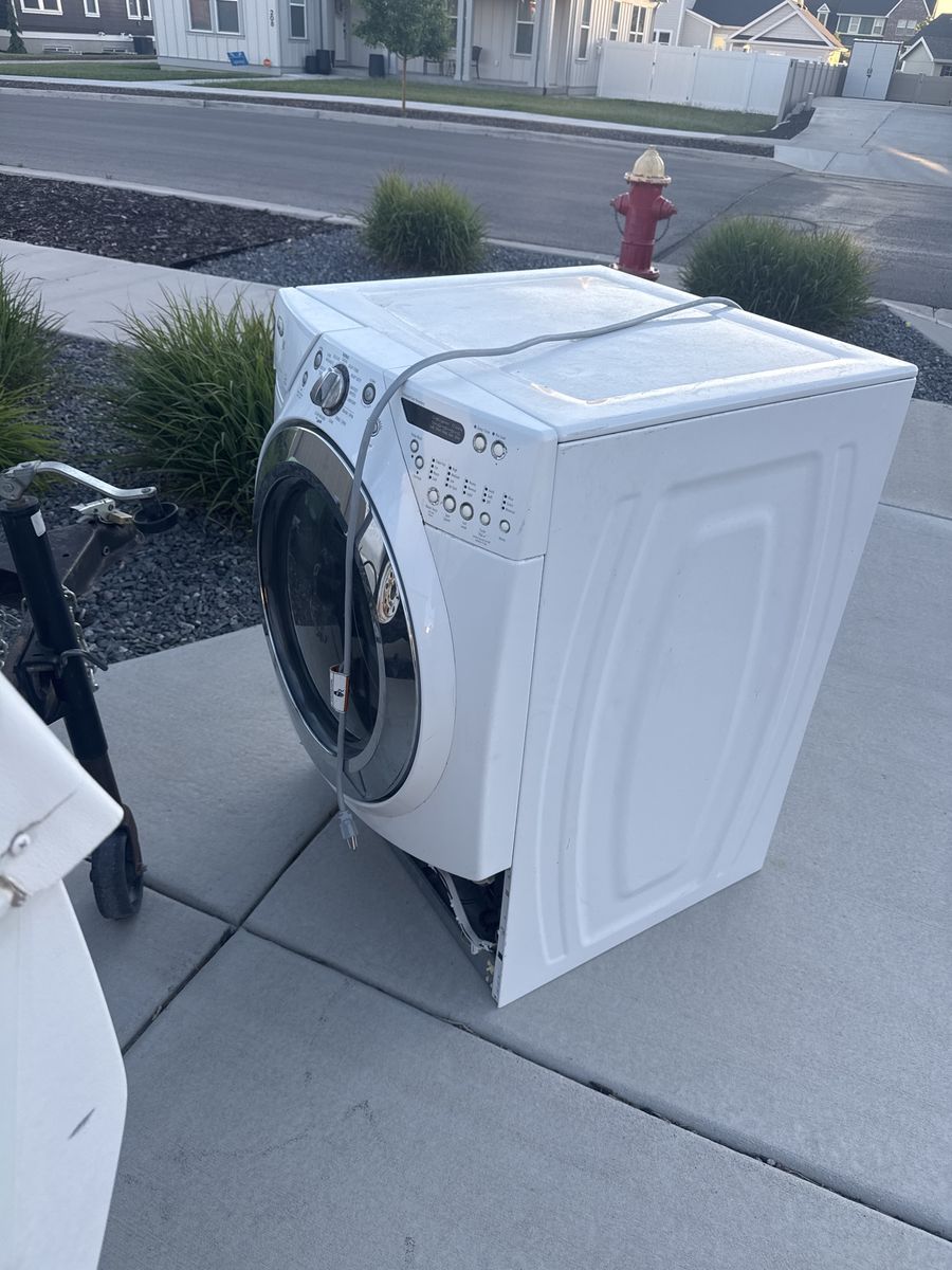 Whirlpool duet washing machine broken
