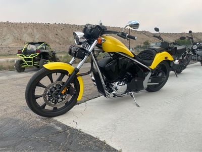 2022 Honda FURY ABS