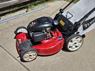 Toro Recycler 22in Gas-Powered Front Wheel Drive Push Lawn Mower with Bag