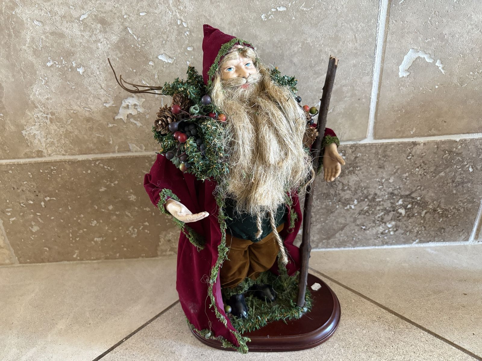 Rustic Santa Claus w/ Pinecones & Nature