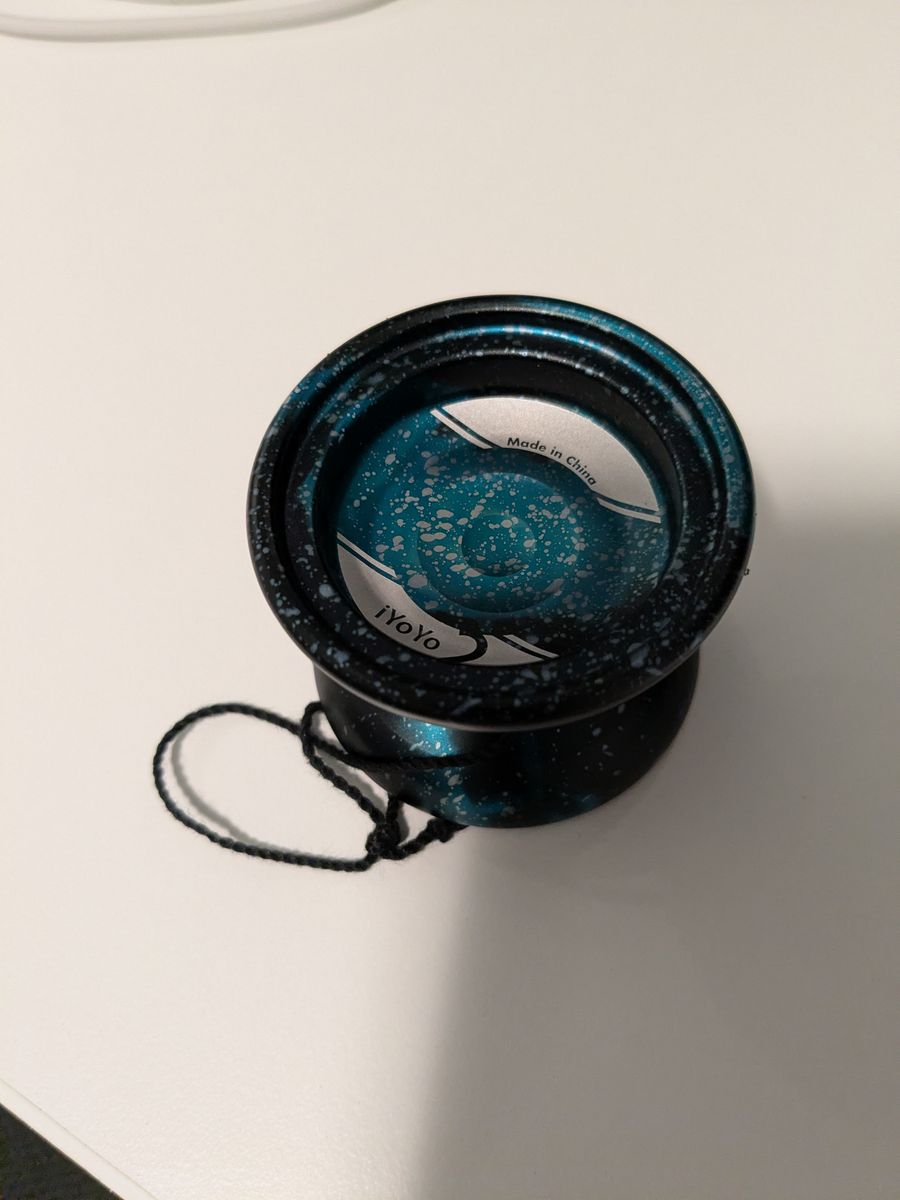 iYoyo 2 Metal yo-yo
