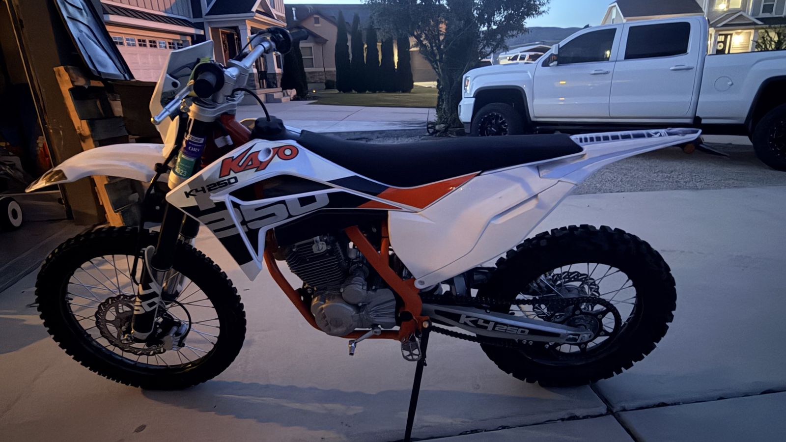 Kayo K4 250