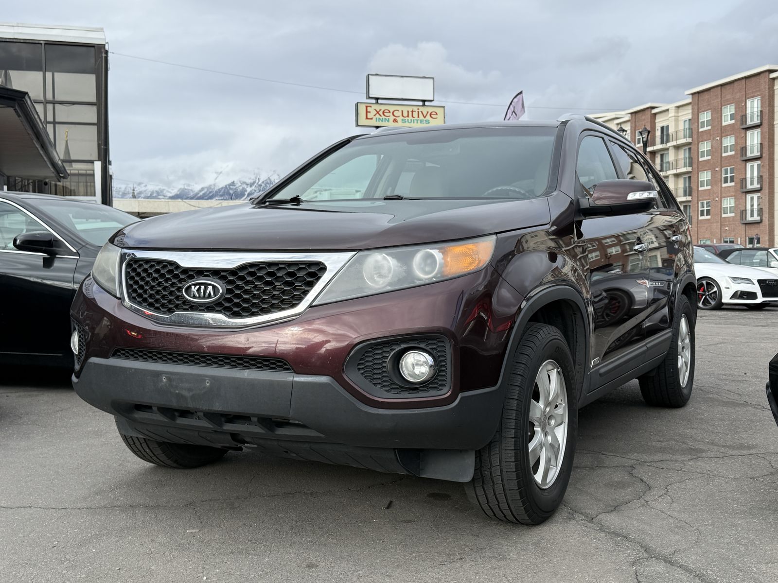 2011 KIA SORENTO LX