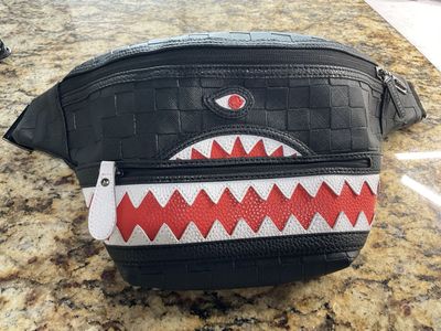 Spray Ground Cut And Paste Bag E75011353