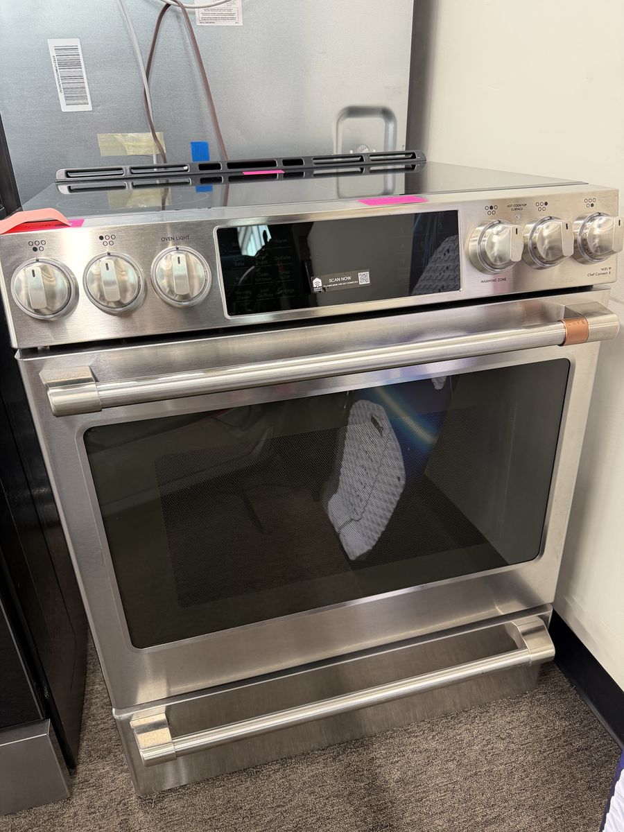 Cafe 30 in. 5 Burner Element Smart Slide-In Electric Range in Stainless Steel with True Convection, Air Fry