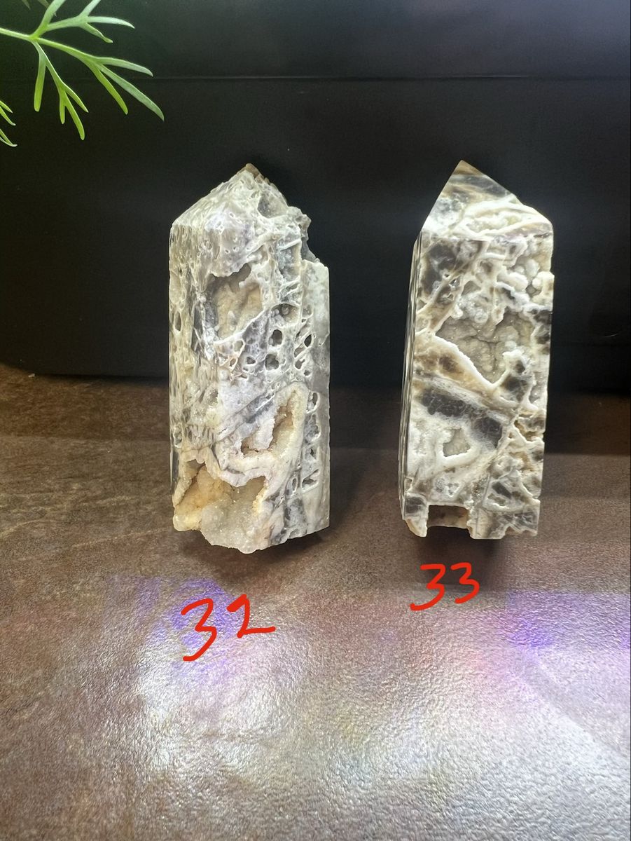 Main image 6