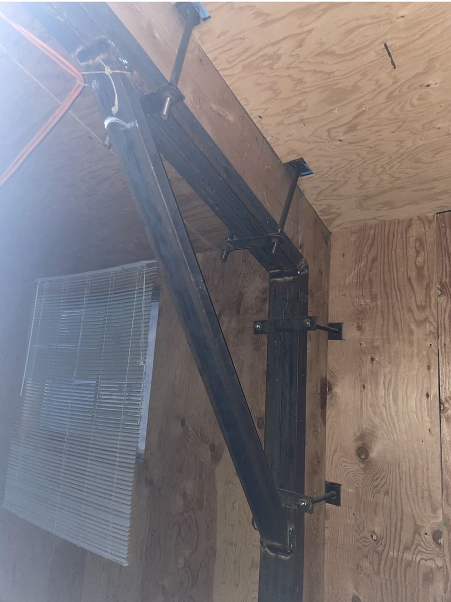 Main image 6