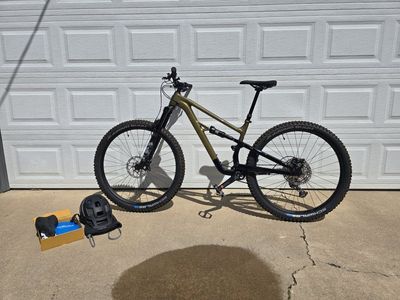 Polygon Siskiu T8 Large (like new)