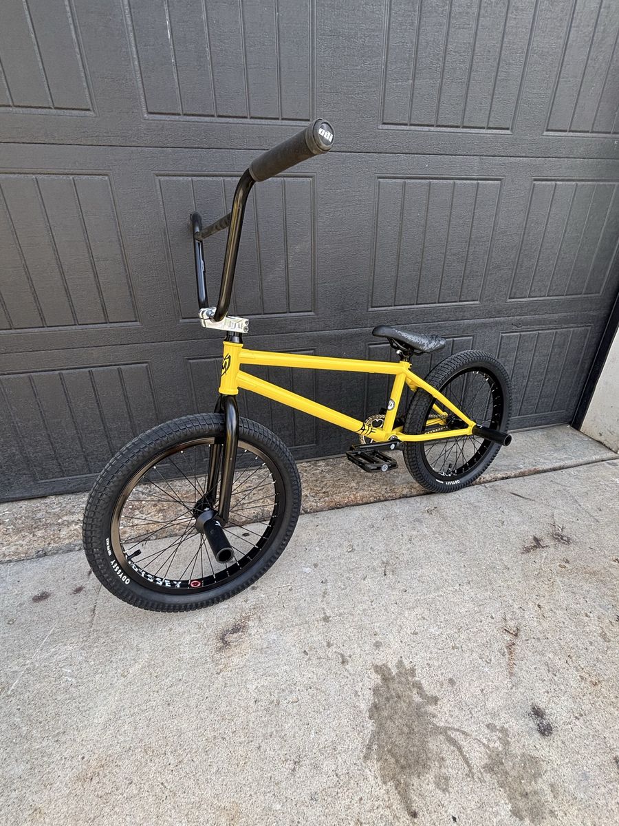 Custom S&M BMX Bike - 20 inch, Yellow, Freestyle BMX