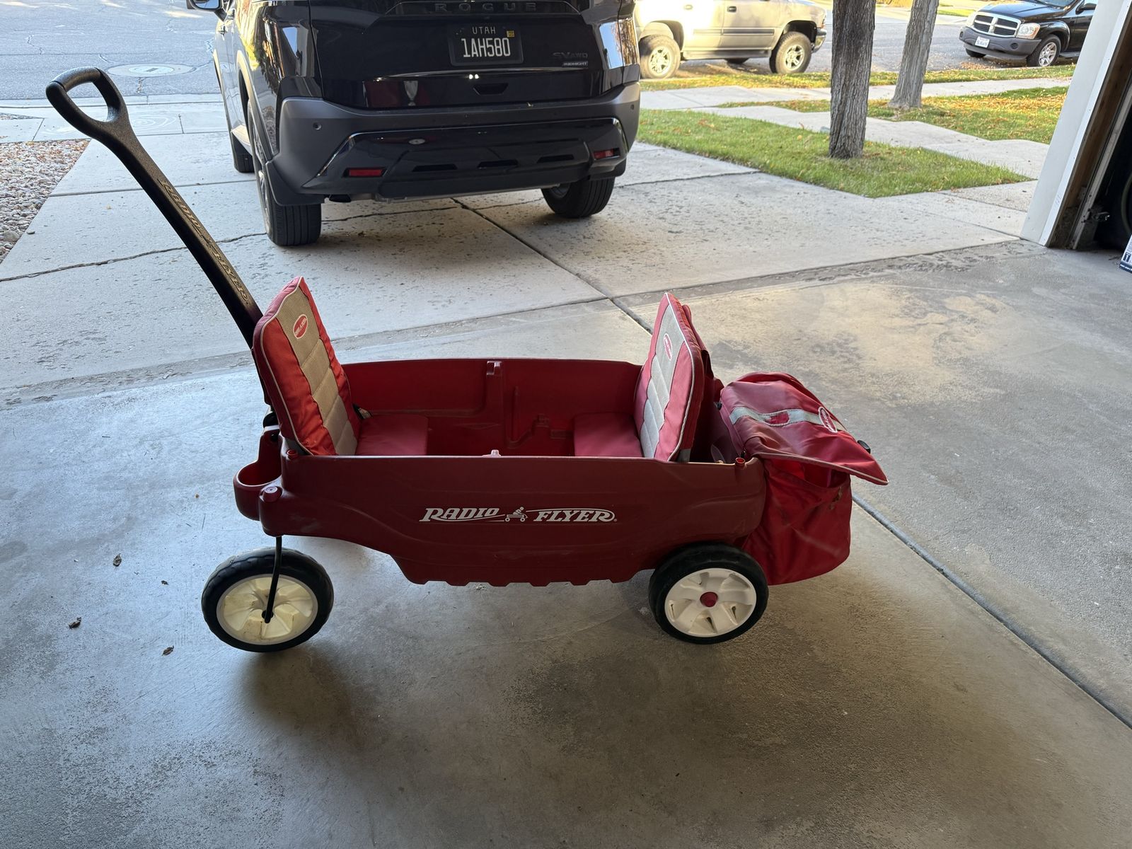 Radio Flyer Kids Wagon