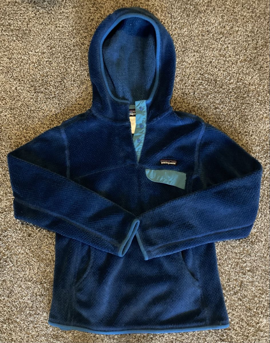 Patagonia fleece pullover hoodie, women’s small