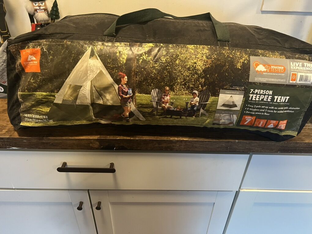 Ozark Trail 7 Person Tent