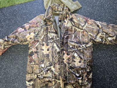 Cabela's Dry-Plus Outdoor Gear Camouflage Hunting Jacket XL - 2 in one